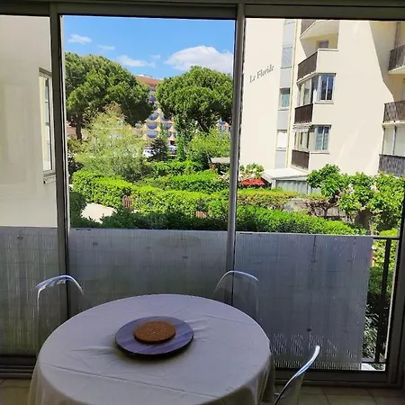 Let's Grau Apartment Le Grau-du-Roi